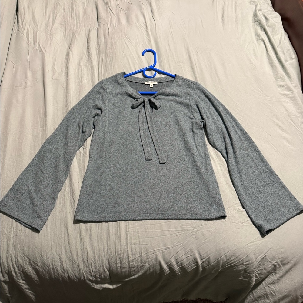 Albion Heather Green Knit Top with Bow Accent